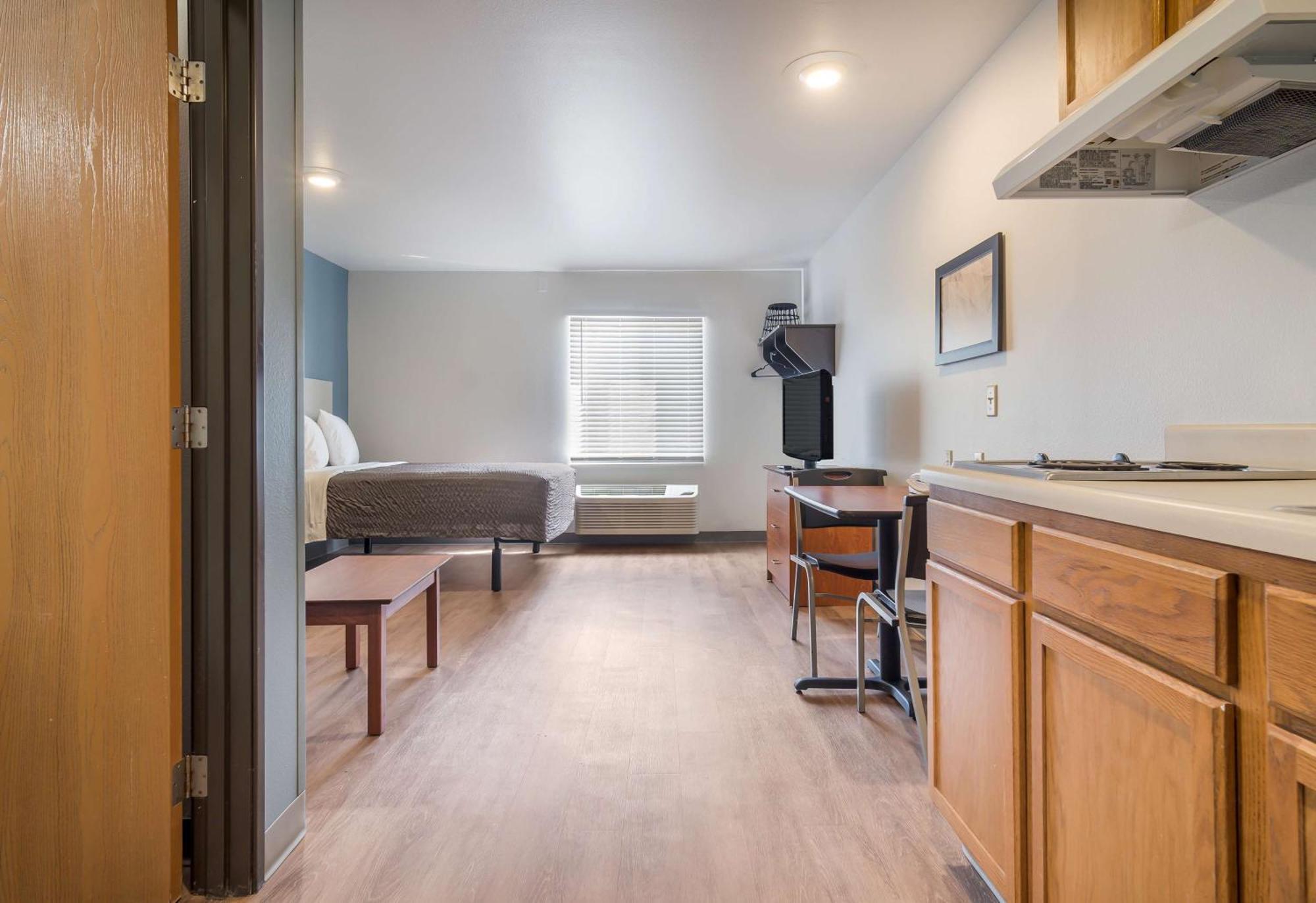 Extended Stay America Select Suites - Fort Myers Ngoại thất bức ảnh