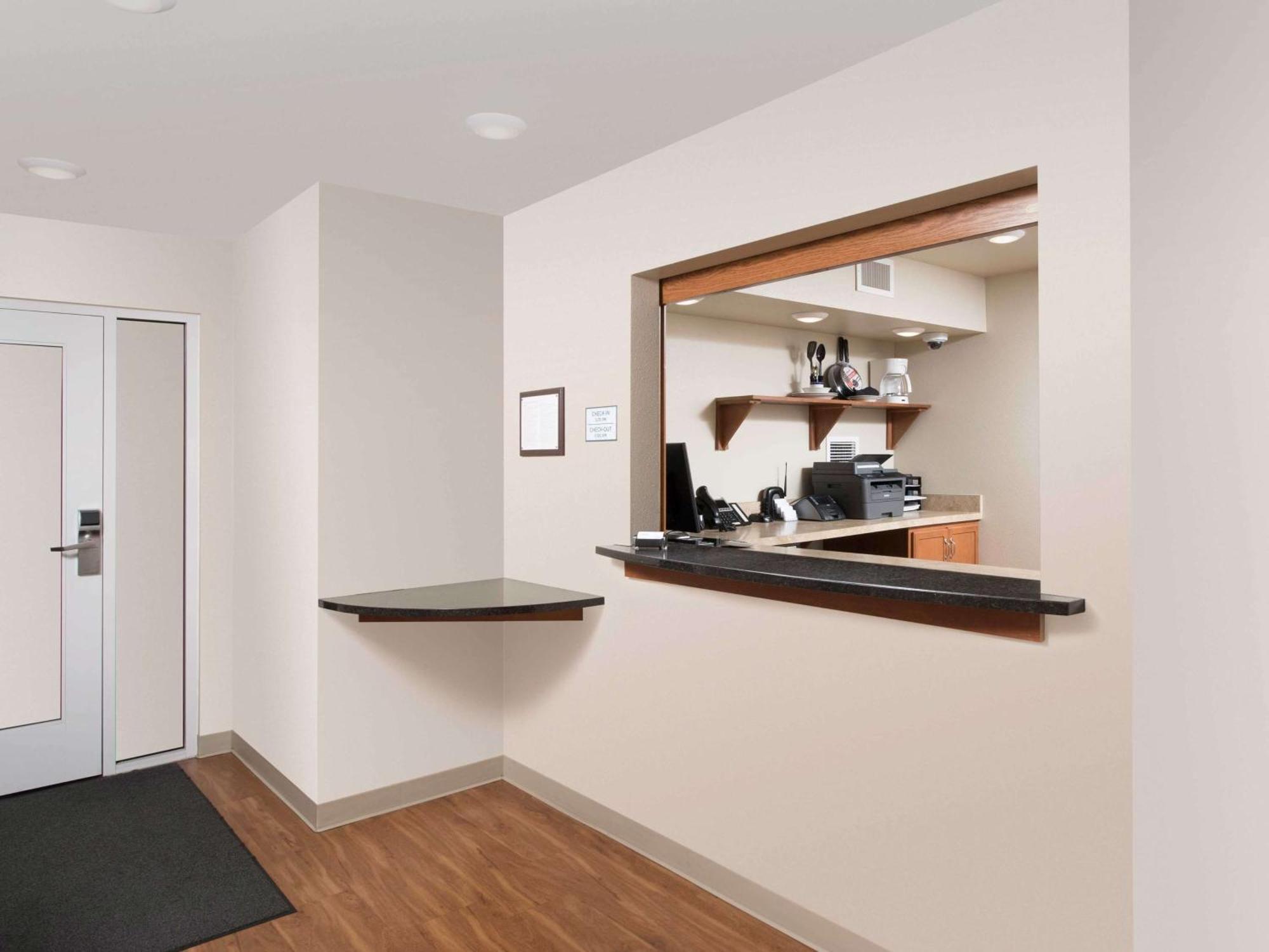 Extended Stay America Select Suites - Fort Myers Ngoại thất bức ảnh