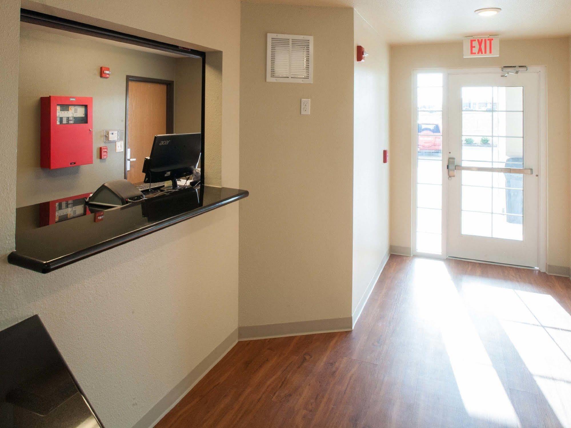 Extended Stay America Select Suites - Fort Myers Ngoại thất bức ảnh