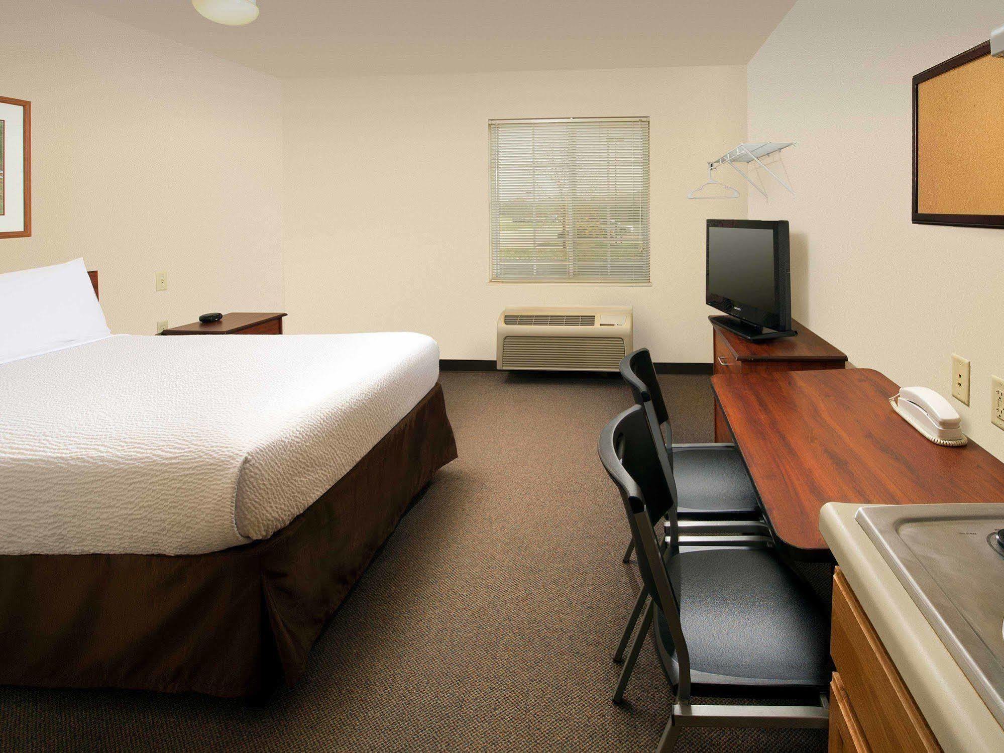 Extended Stay America Select Suites - Fort Myers Ngoại thất bức ảnh